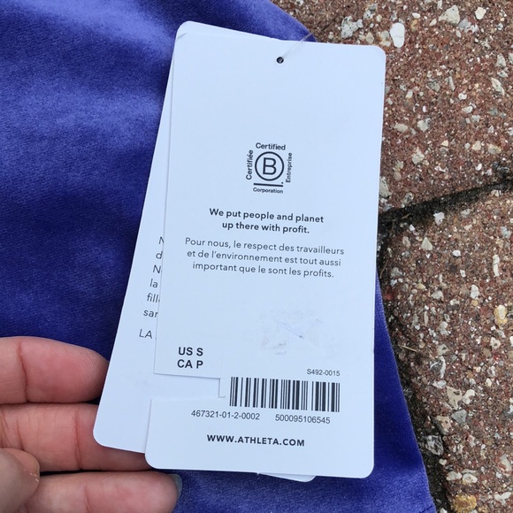 NWT! - ATHLETA Velvet Cut-Out Crop Top  / Sports Bra - Picture 6 of 9